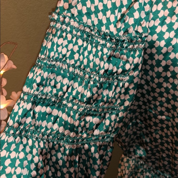 Green and beige dress - Picture 3 of 8